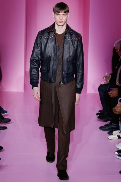 Look 52